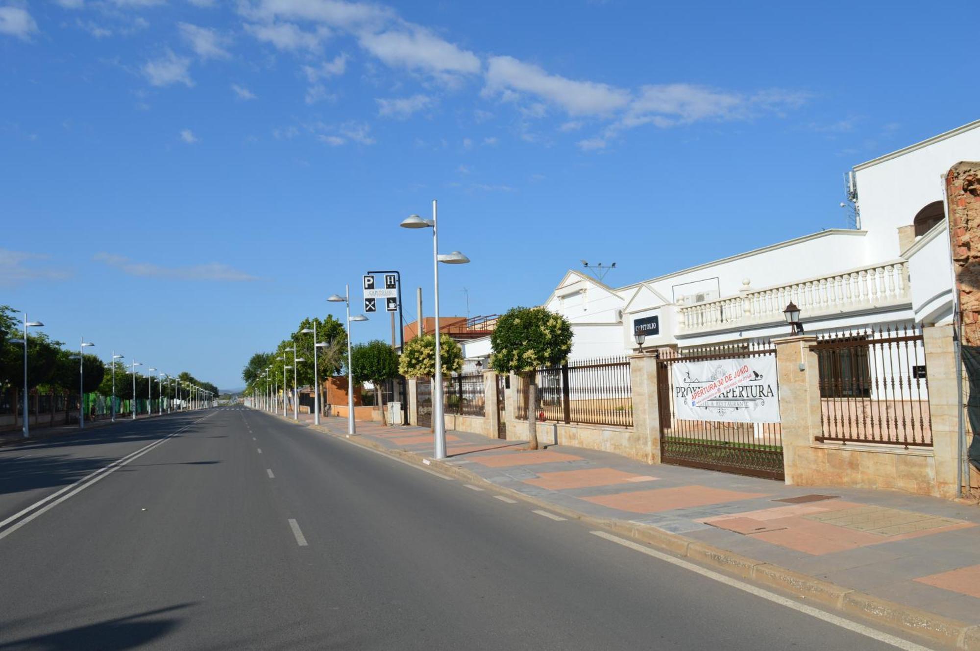 Nuevo Hotel Capitolio Valdepeñas Exterior foto